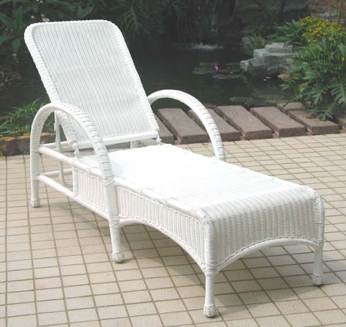 Darby Outdoor Wicker Adjustable Chaise Lounge